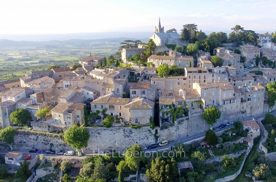 Desa Menawan di Provence